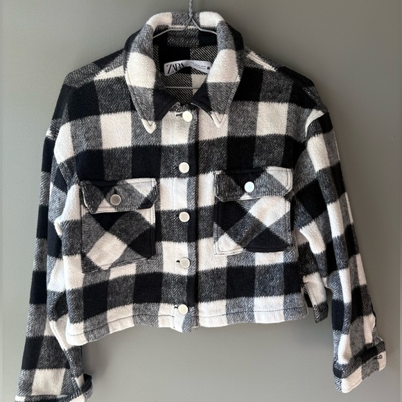 Zara size xs Plaid Black and White Women's Cropped Jacket - Picture 2 of 8